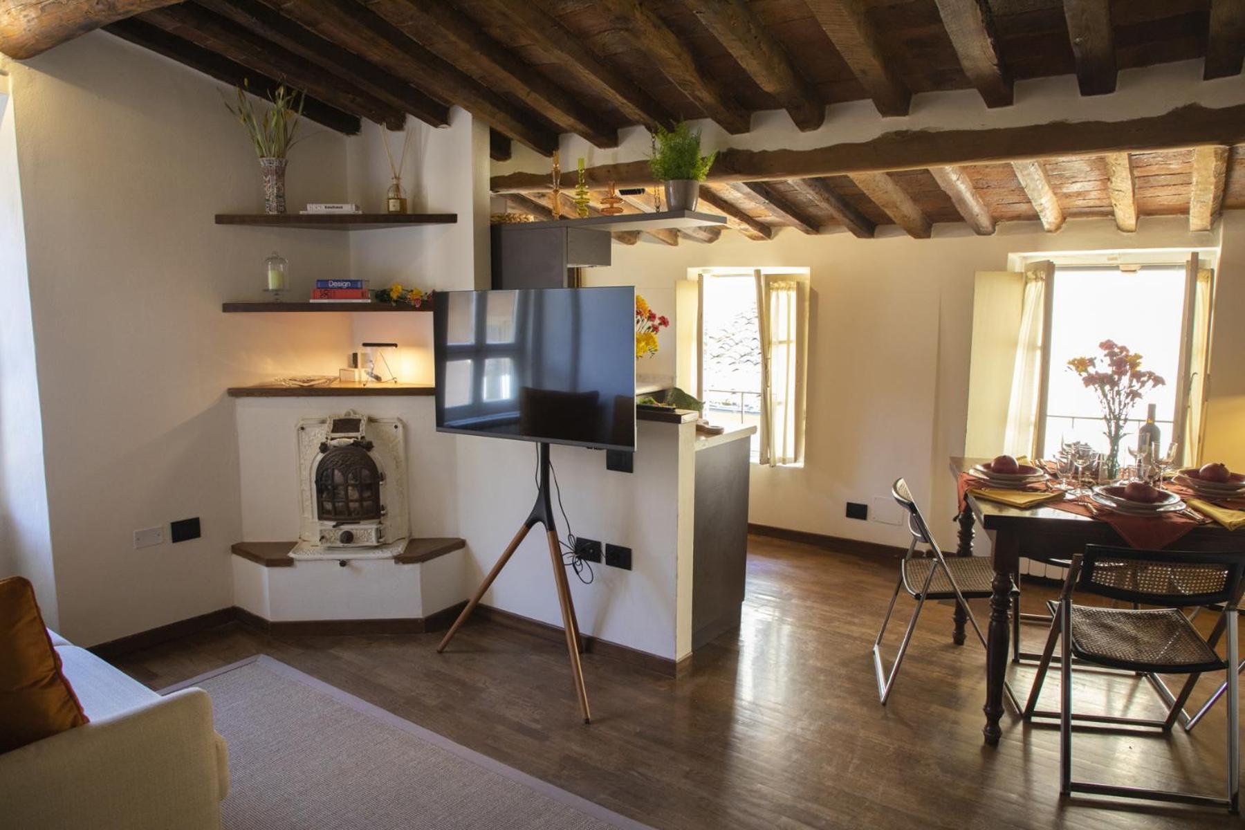 La Mansardina Beccheria Central Apartment 1 Double Bedroom, 1 Sofa Bed Lucca Eksteriør bilde